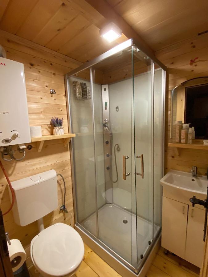 Ferienwohnung Floating House Perucac Exterior foto